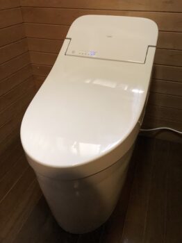 11/14　東近江市　トイレ交換リフォーム！！