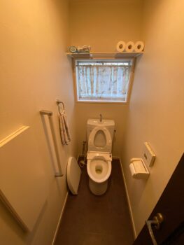 10/10　東近江市　トイレ改修工事