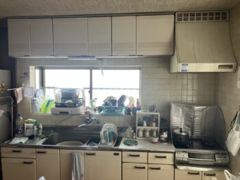 3/27　彦根市　キッチン交換工事