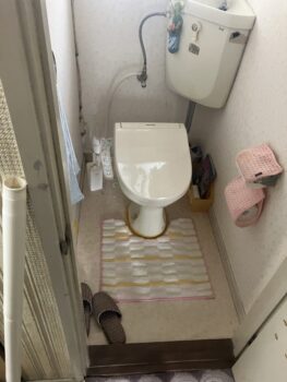 4/24　彦根市　洗面台・トイレ交換工事