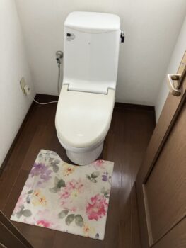 11/16　長浜市でトイレ工事完了！！