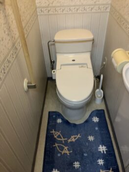 12/14　米原市でトイレ交換工事完了！！
